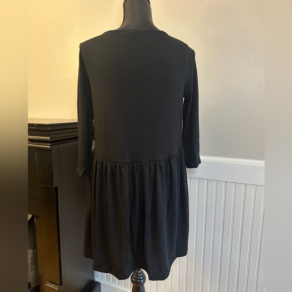 NWOT Zenana Large Black Women's Top - Picture 4 of 8